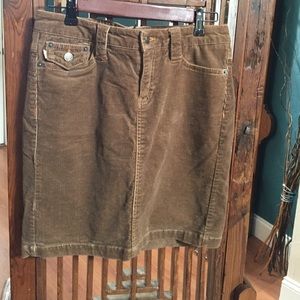 🦋 Super Cute Corduroy Skirt!!